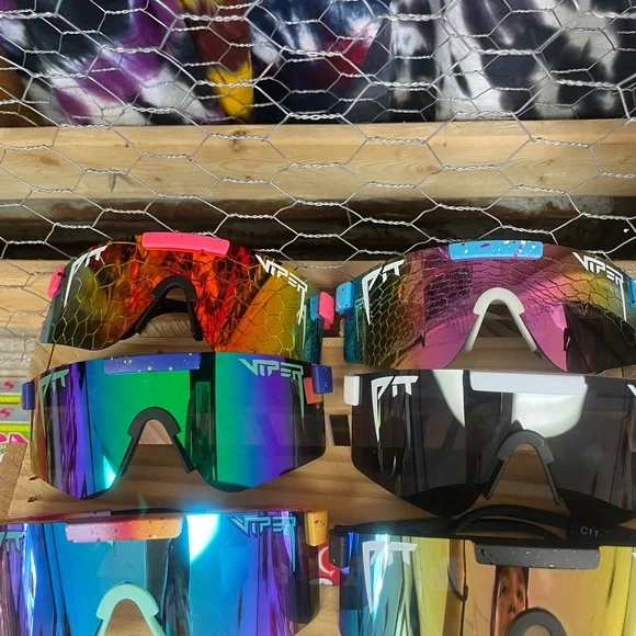 Viper Pit Shield Sport Visor Sunglasses with Blue Green Mirrored Lens - Picture 5 of 5